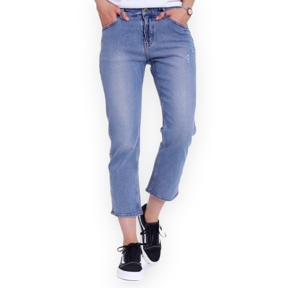 Cheap Monday Denim - CHEAP Monday Level Light Stone cropped jeans size 27